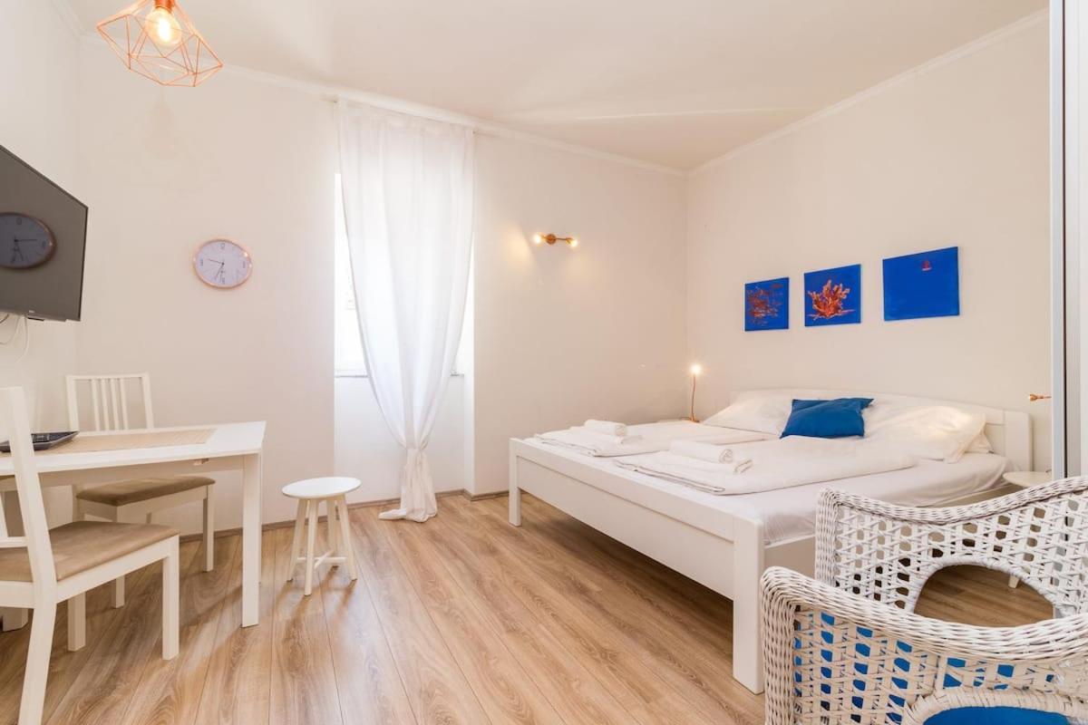 Gridolina Apartamento Pula Exterior foto